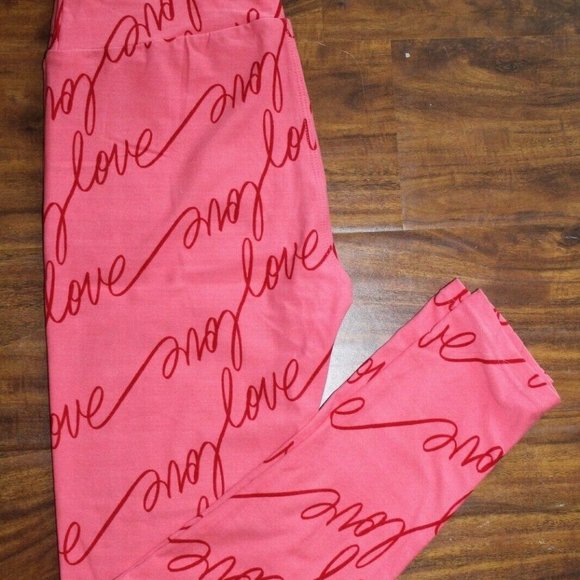 LuLaRoe Pants - NWOT LuLaRoe OS One Size Leggings Pink Red Love